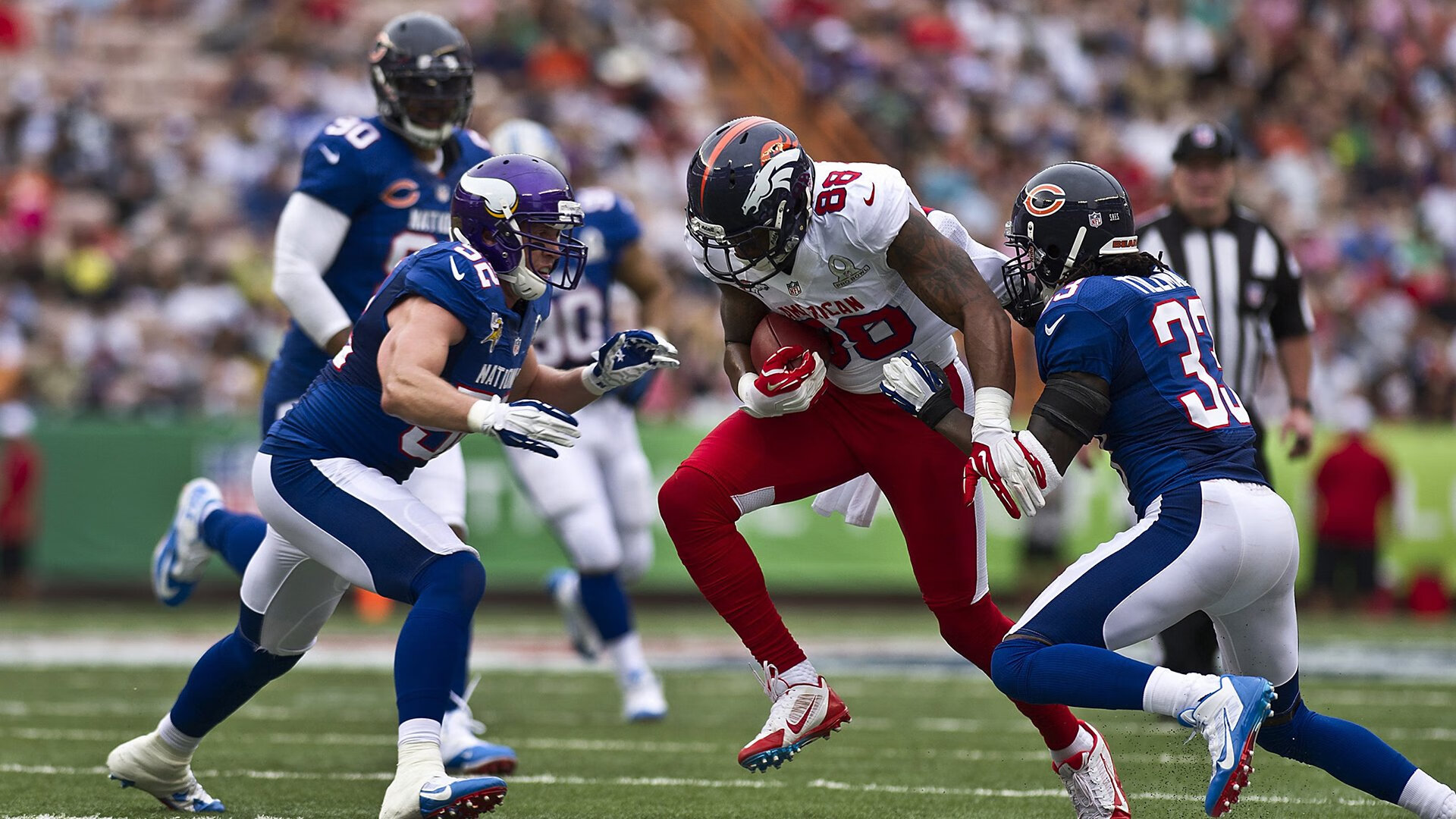 曼联在关键比赛中取胜，稳扎稳打追赶榜首