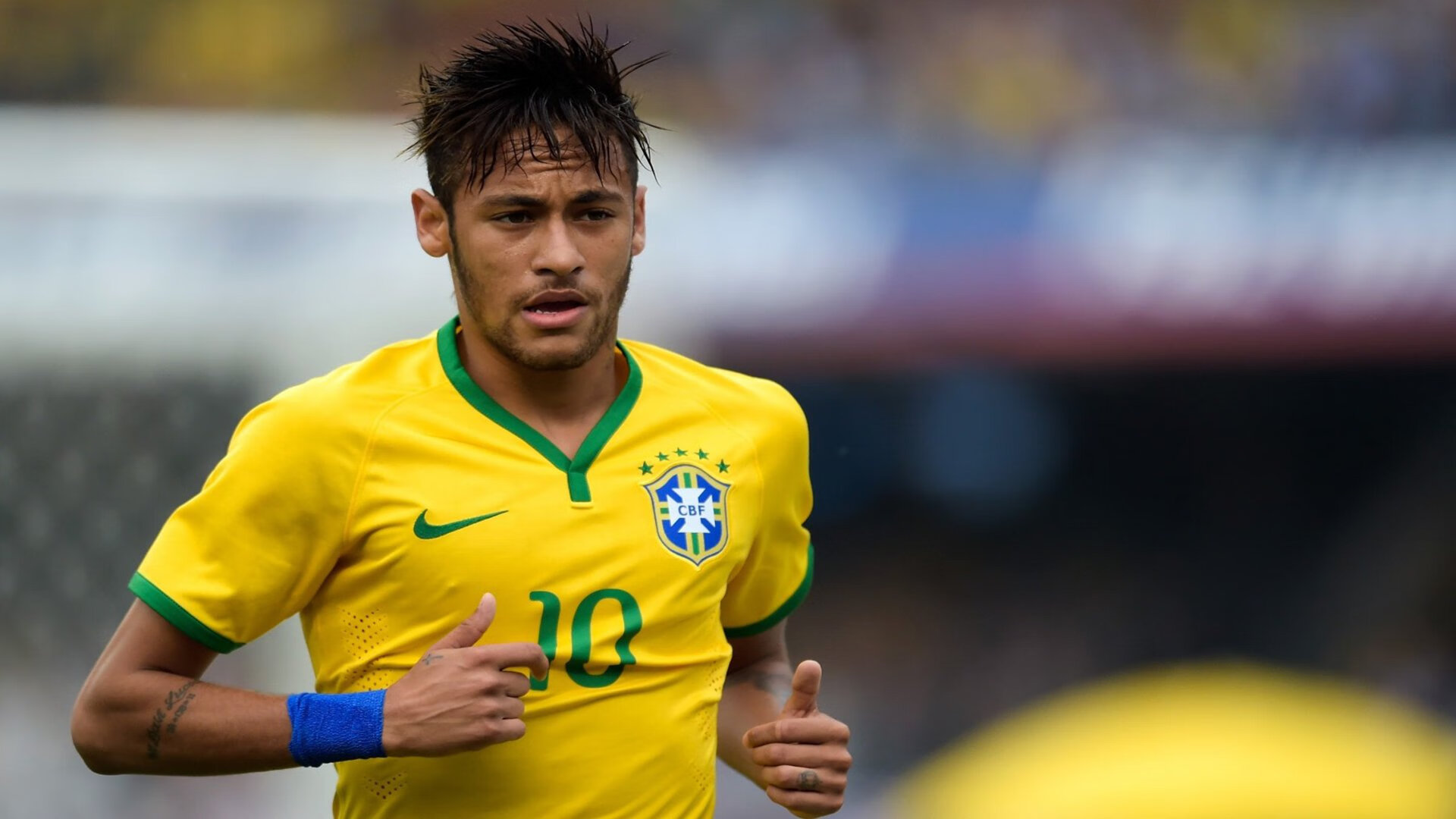 浓眉谈球员角色定位清晰提升配合效率，浓眉球队